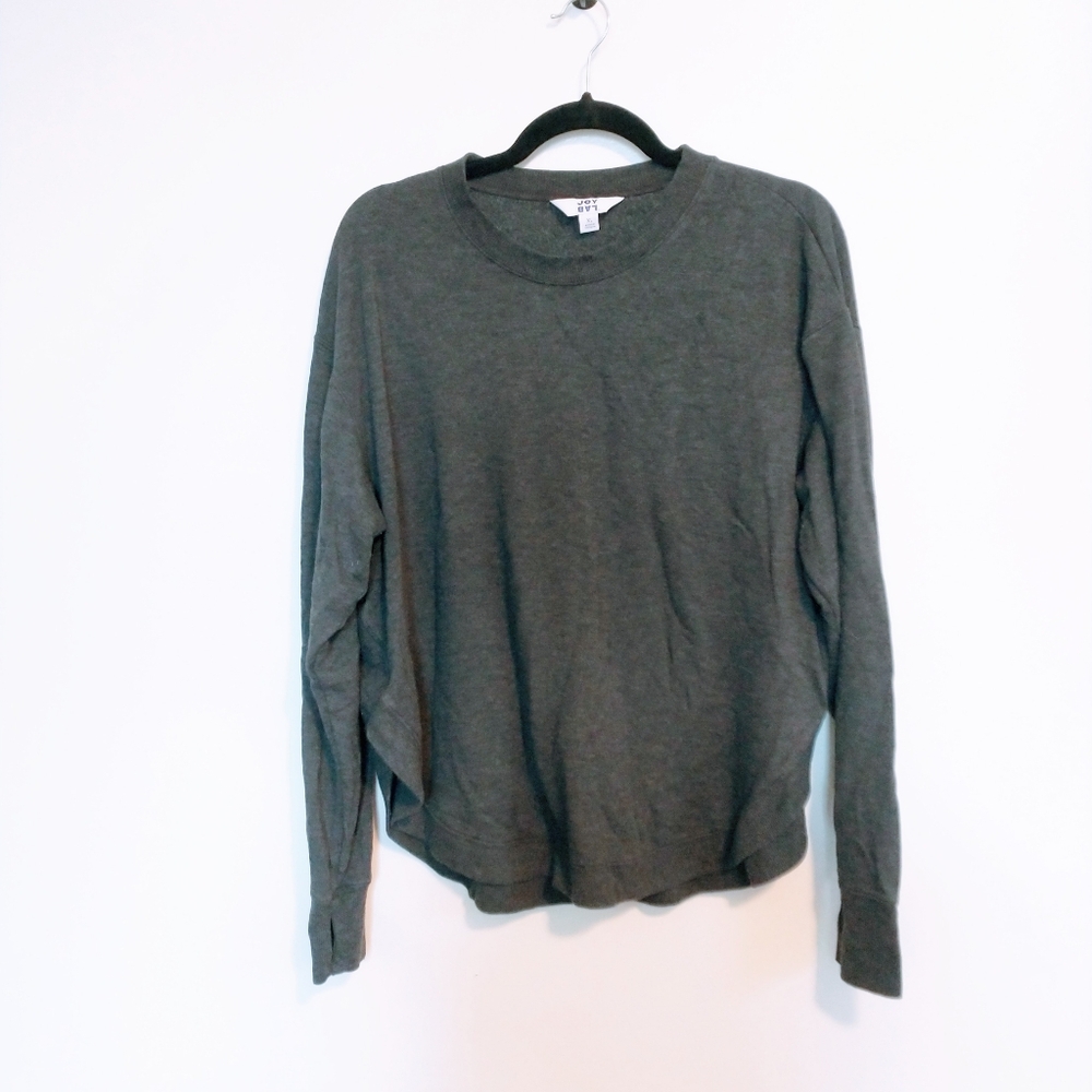 Joy Lab grey Henley top with curved hem size XL, piling underarm shown